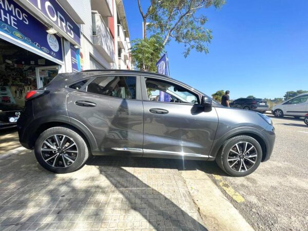 555766858_1214045210742753_3498389064328922203_n